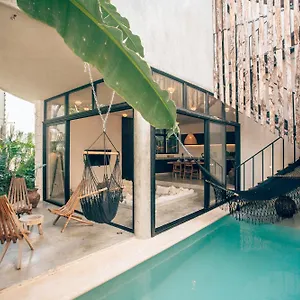 Jungle Rooftop Villa -Priv Pool-Bathtub-Jacuzzi 2A Villa